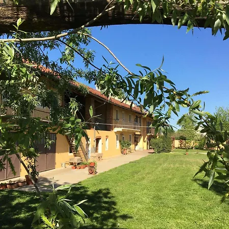 Quattro Gatti Bed & Breakfast 3*